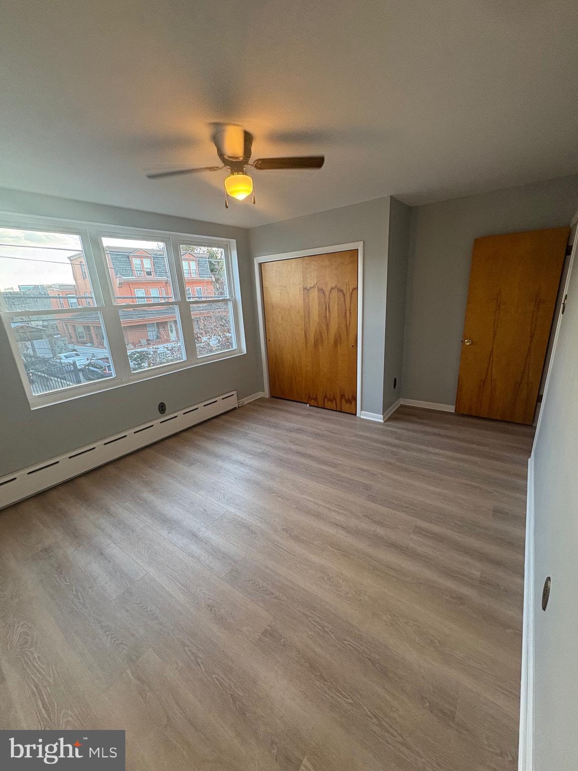 4564 Bermuda Street Philadelphia, PA 19124 - Photo 15 of 17 an empty room with windows