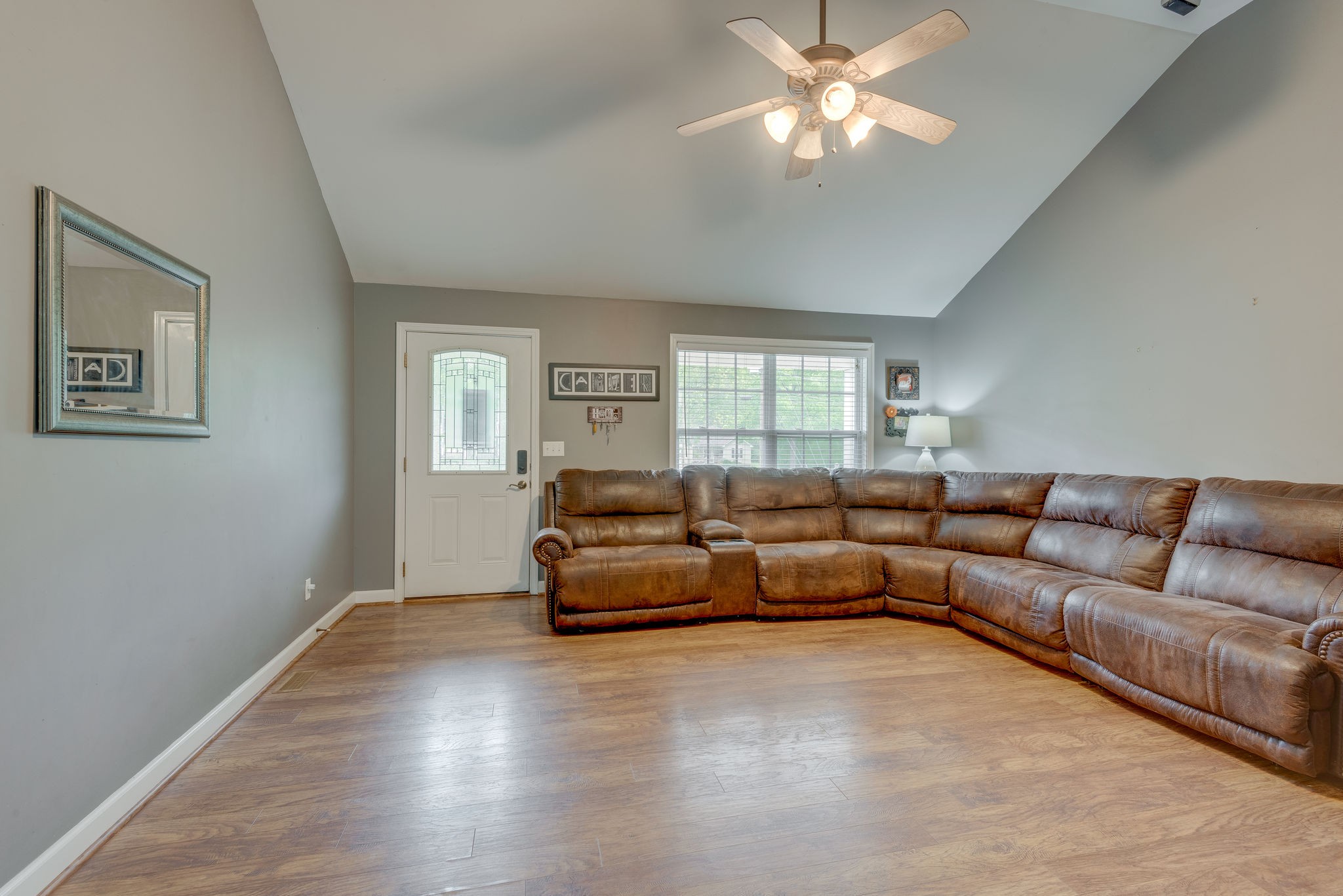 1008 Creek Bottom Road White Bluff, TN 37187 - Photo 8 of 27 Gallery Image 8