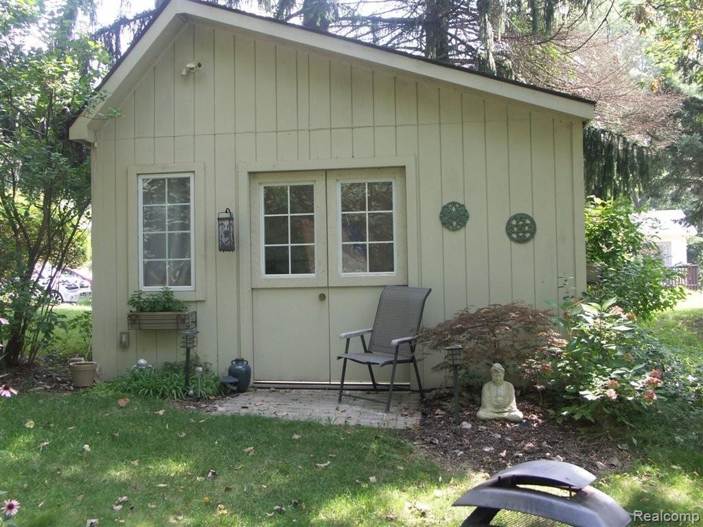 6590 Cranberry Lake Road Clarkston, MI 48348 - Photo 16 of 21 PICT0057.JPG