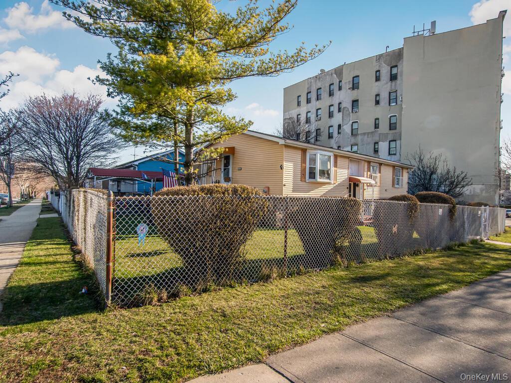1510 Boston Road Bronx, NY 10460 - Photo 29 of 32