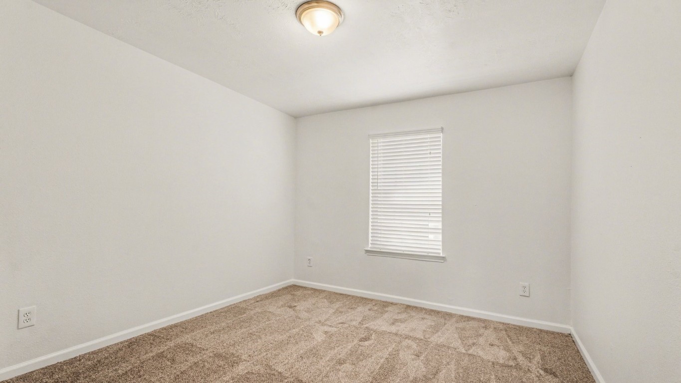 15834 Colonial Bridge Lane Houston, TX 77073 - Photo 12 of 18