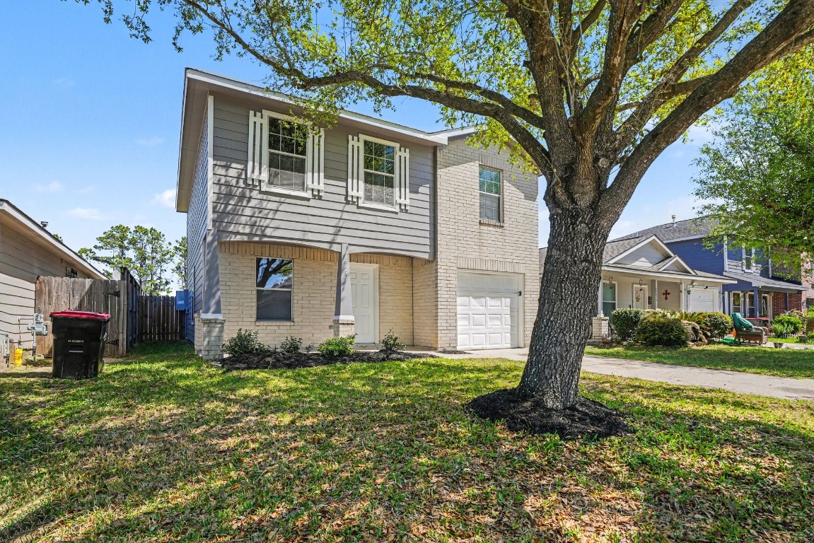 15834 Colonial Bridge Lane Houston, TX 77073 - Photo 3 of 18