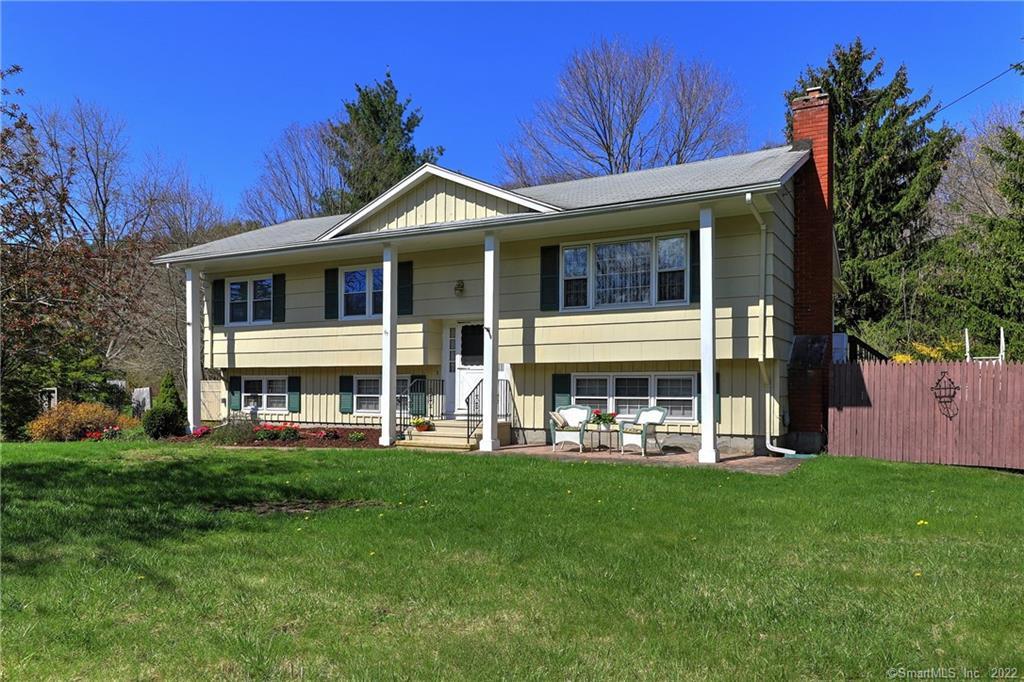 24 Sheffield Road North Haven, CT 06473 - Photo 1 of 1 Gallery Image 1