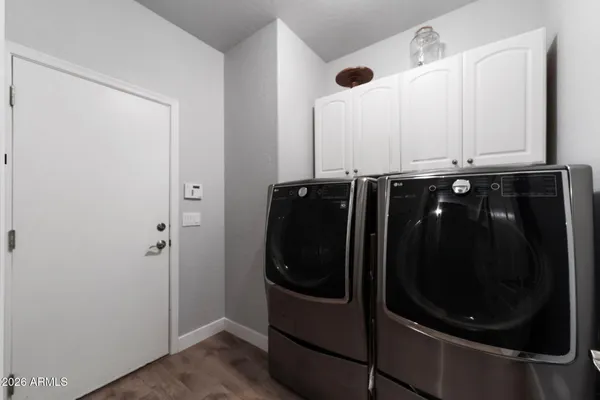 $670,000 | 3055 North Red Mountain, Unit 168, Mesa, AZ 85207