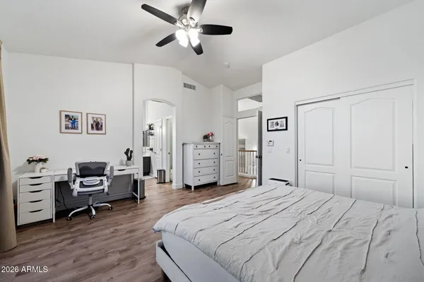 $670,000 | 3055 North Red Mountain, Unit 168, Mesa, AZ 85207