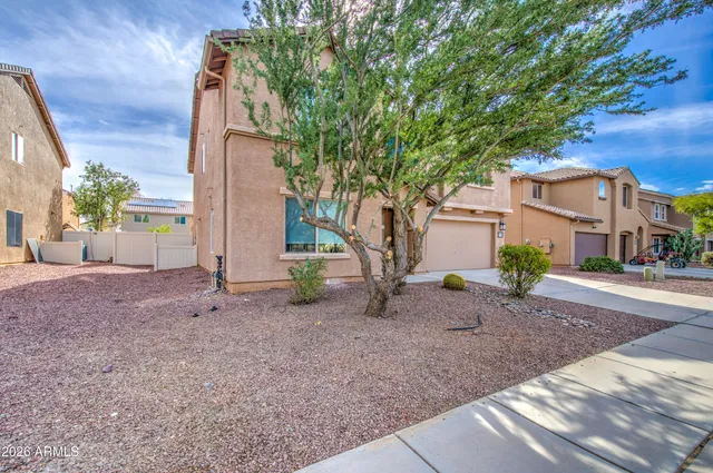 $350,000 | 21083 East Prospector Place, Red Rock, AZ 85145