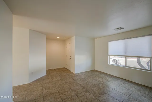 $350,000 | 21083 East Prospector Place, Red Rock, AZ 85145