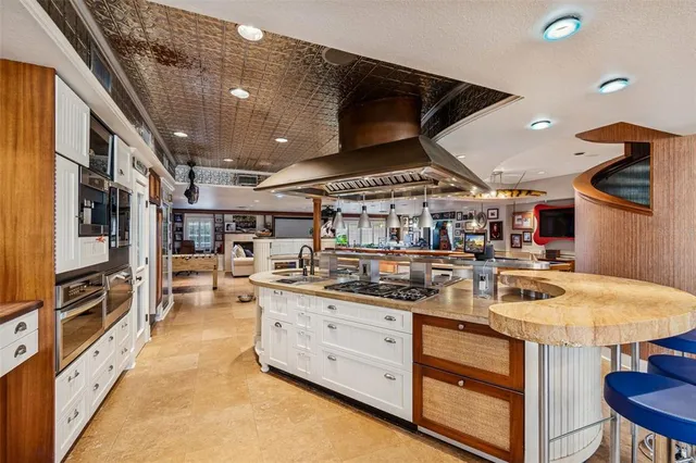 $1,495,000 | 8846 Merrimoor Boulevard East, Seminole, FL 33777