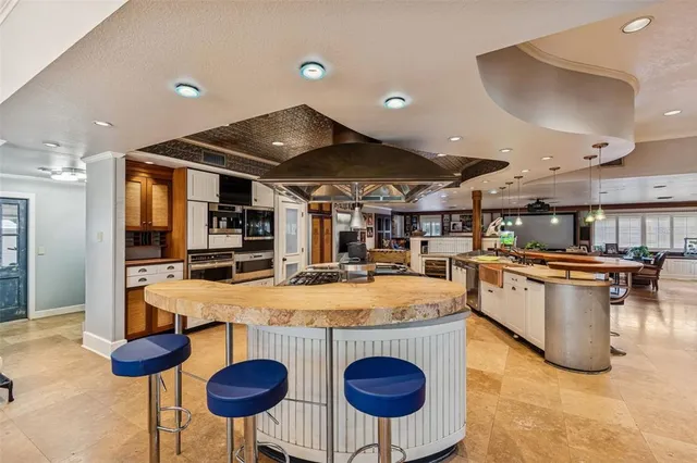 $1,495,000 | 8846 Merrimoor Boulevard East, Seminole, FL 33777