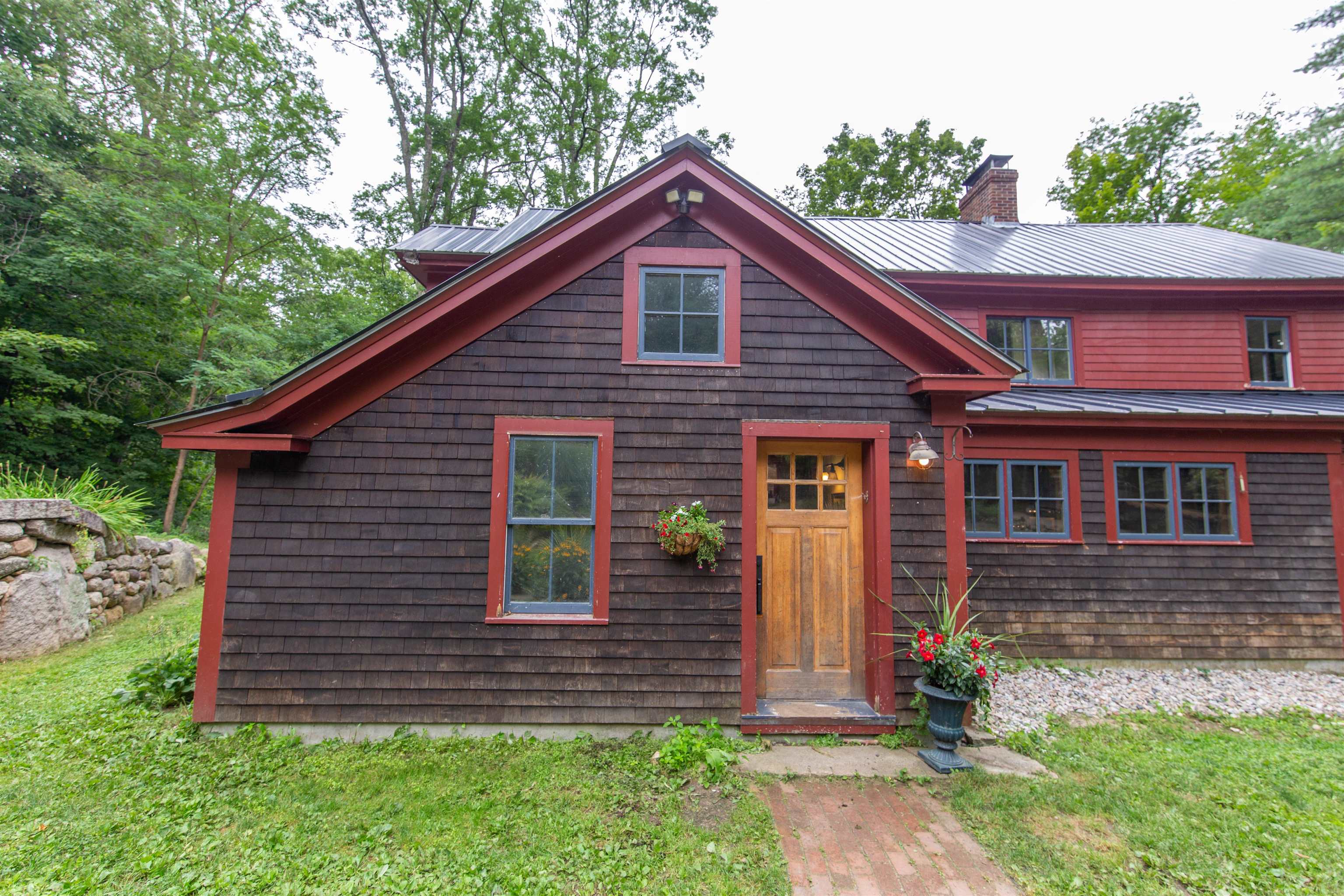 314 Old Mail Road Tamworth, NH 03886 - Photo 13 of 52