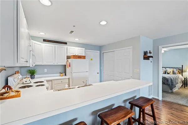 $259,000 | 194 Park Pl Lane, Unit 3C, Kaiser, MO 65047