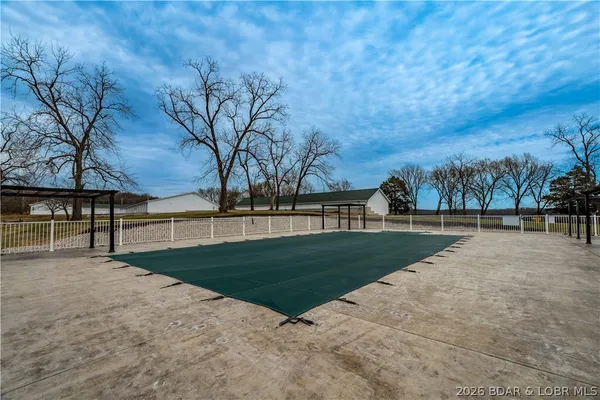 $259,000 | 194 Park Pl Lane, Unit 3C, Kaiser, MO 65047