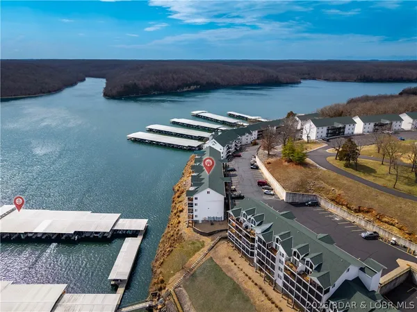 $259,000 | 194 Park Pl Lane, Unit 3C, Kaiser, MO 65047