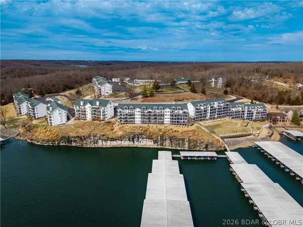 $265,000 | 194 Park Pl Lane, Unit 3C, Kaiser, MO 65047