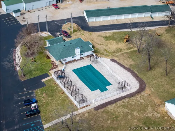 $259,000 | 194 Park Pl Lane, Unit 3C, Kaiser, MO 65047
