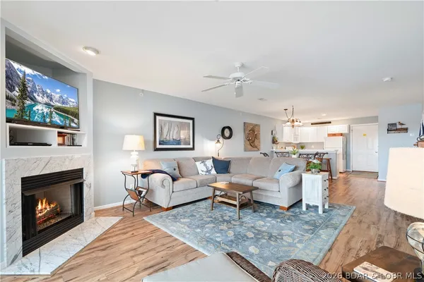 $265,000 | 194 Park Pl Lane, Unit 3C, Kaiser, MO 65047