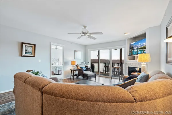 $265,000 | 194 Park Pl Lane, Unit 3C, Kaiser, MO 65047