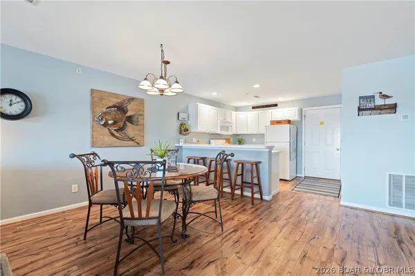 $265,000 | 194 Park Pl Lane, Unit 3C, Kaiser, MO 65047