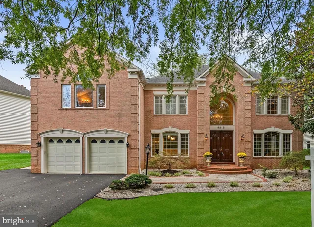 front view of house with a yard