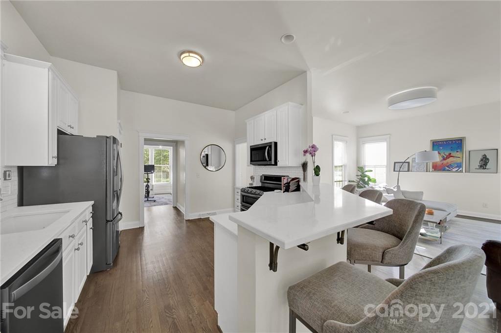 8122 Townley Road Huntersville, NC 28078 - Photo 8 of 22 Gallery Image 8
