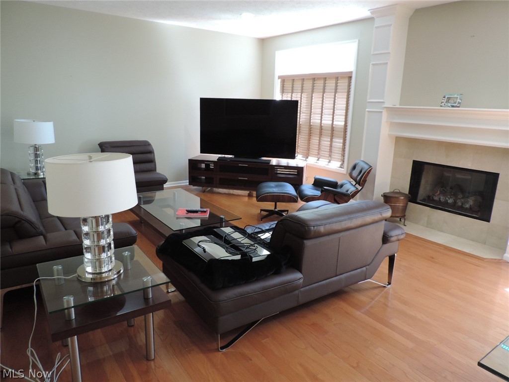 30245 Center Ridge Road, Unit 13 Westlake, OH 44145 - Photo 4 of 20 Gallery Image 4
