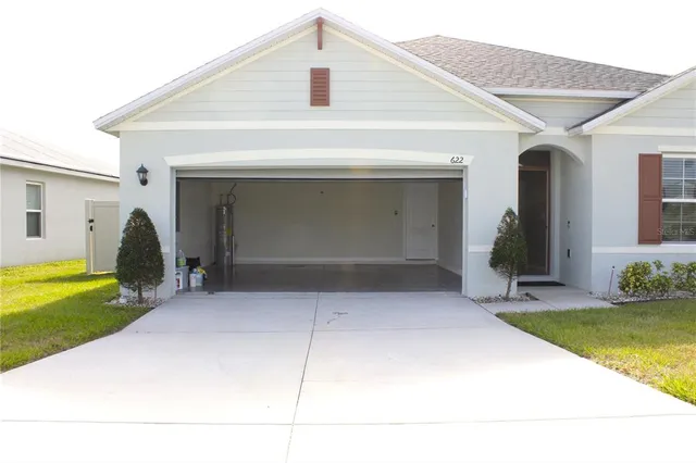 a view of an chairs in front of building