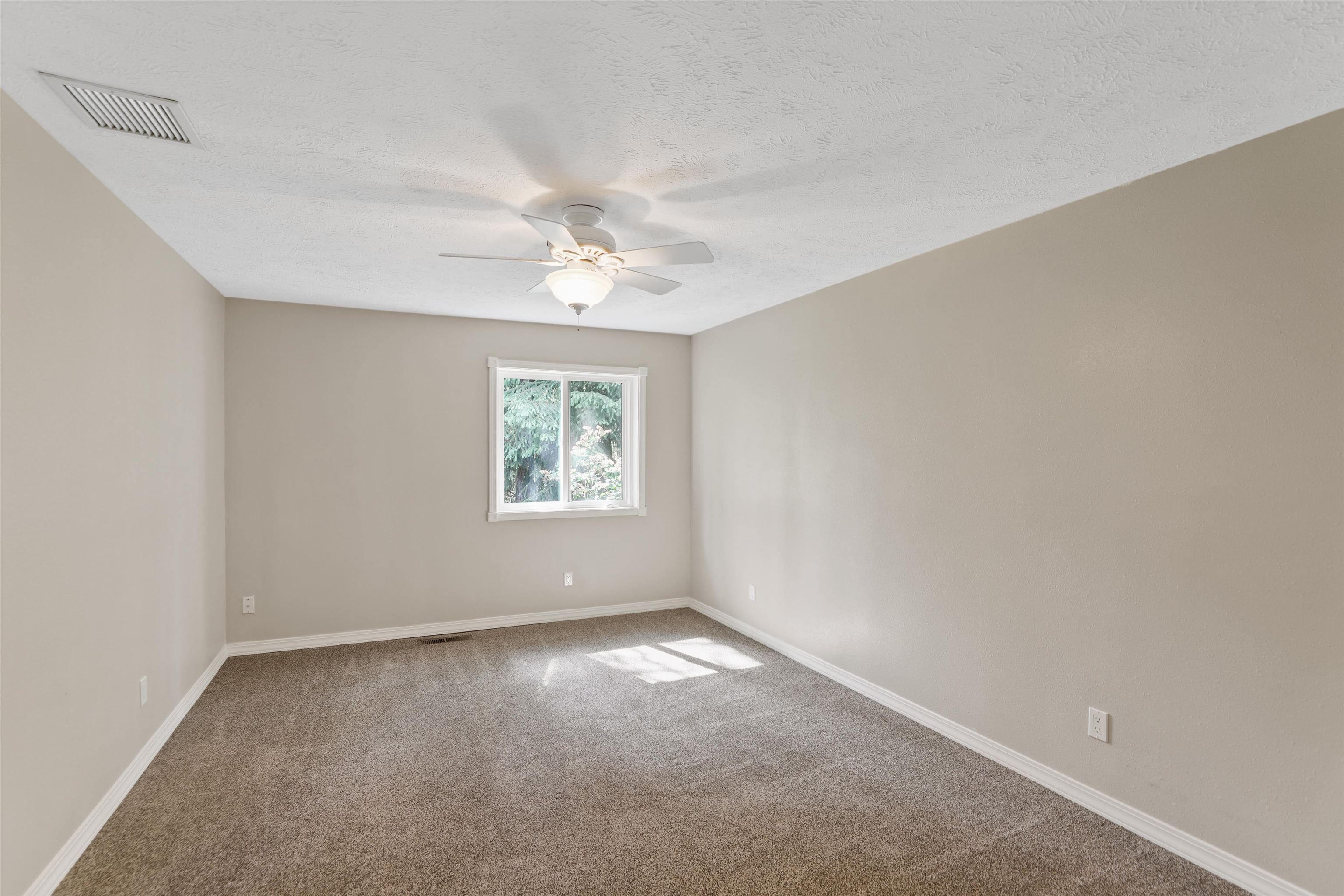 11424 South Spotted Road Cheney, WA 99004 - Photo 22 of 49