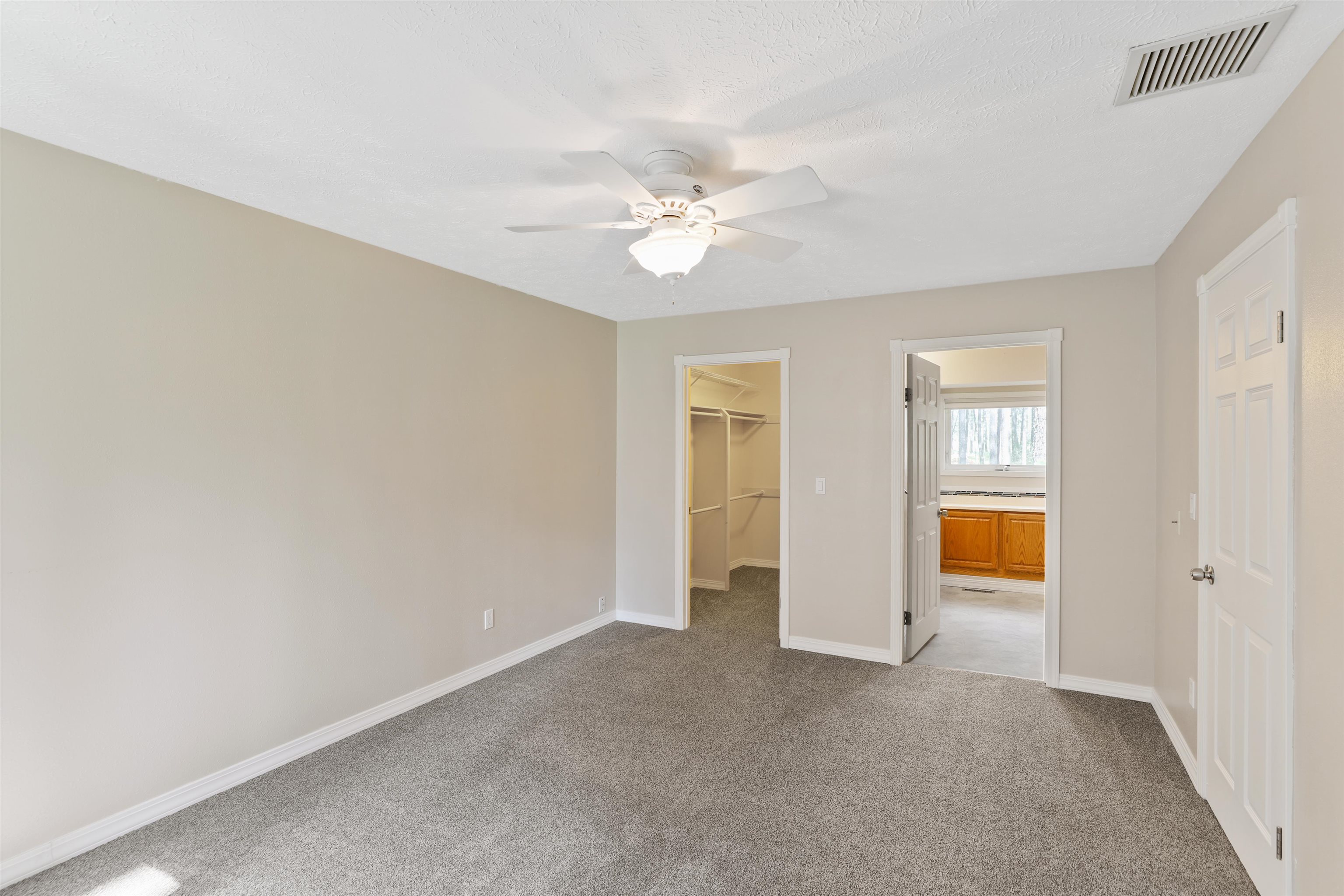 11424 South Spotted Road Cheney, WA 99004 - Photo 23 of 49