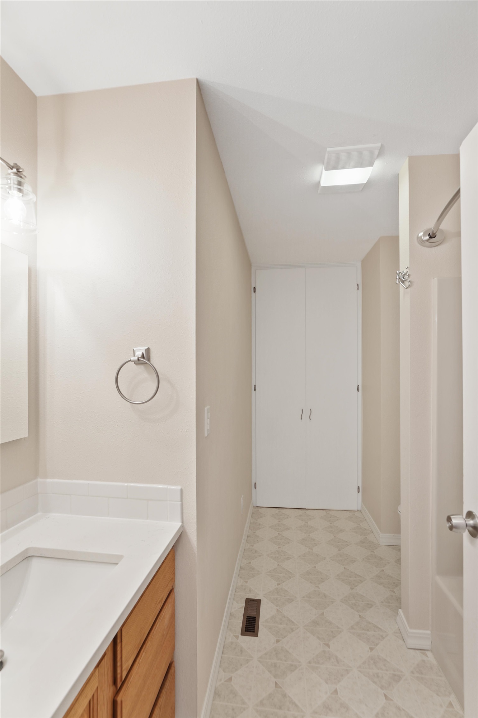 11424 South Spotted Road Cheney, WA 99004 - Photo 27 of 49