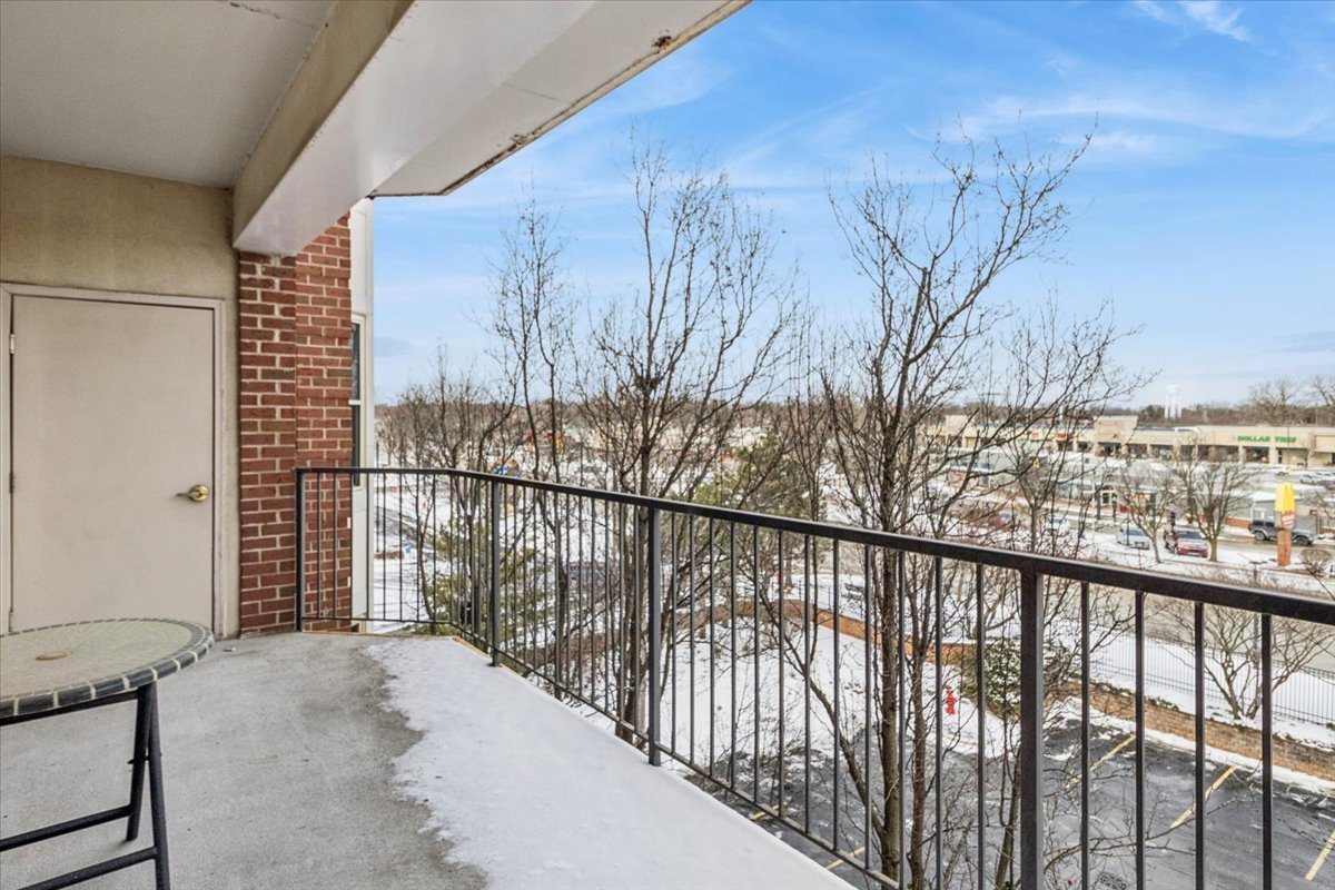 3100 Town Square Drive, Unit 308 Rolling Meadows, IL 60008 - Photo 18 of 20