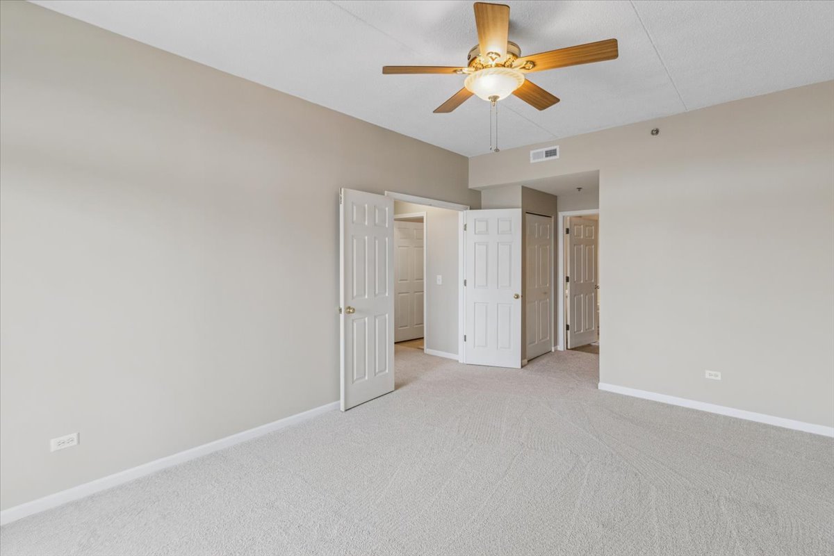 3100 Town Square Drive, Unit 308 Rolling Meadows, IL 60008 - Photo 8 of 20