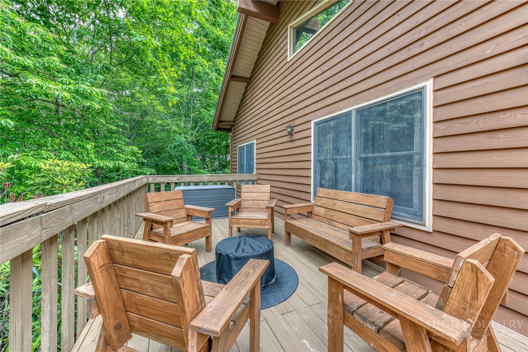 392 Locust Road Newland, NC 28657 - Photo 19 of 43