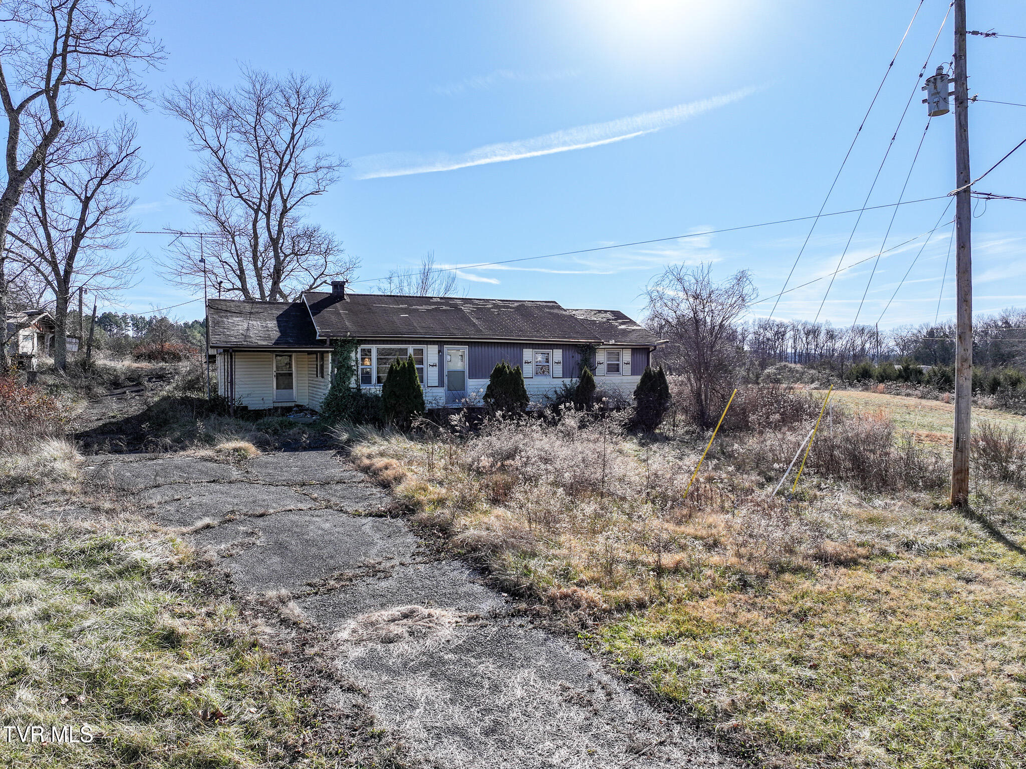 1255 Carpenters Chapel Road Mosheim, TN 37818 - Photo 20 of 38 DJI_20251218151542_0160_D