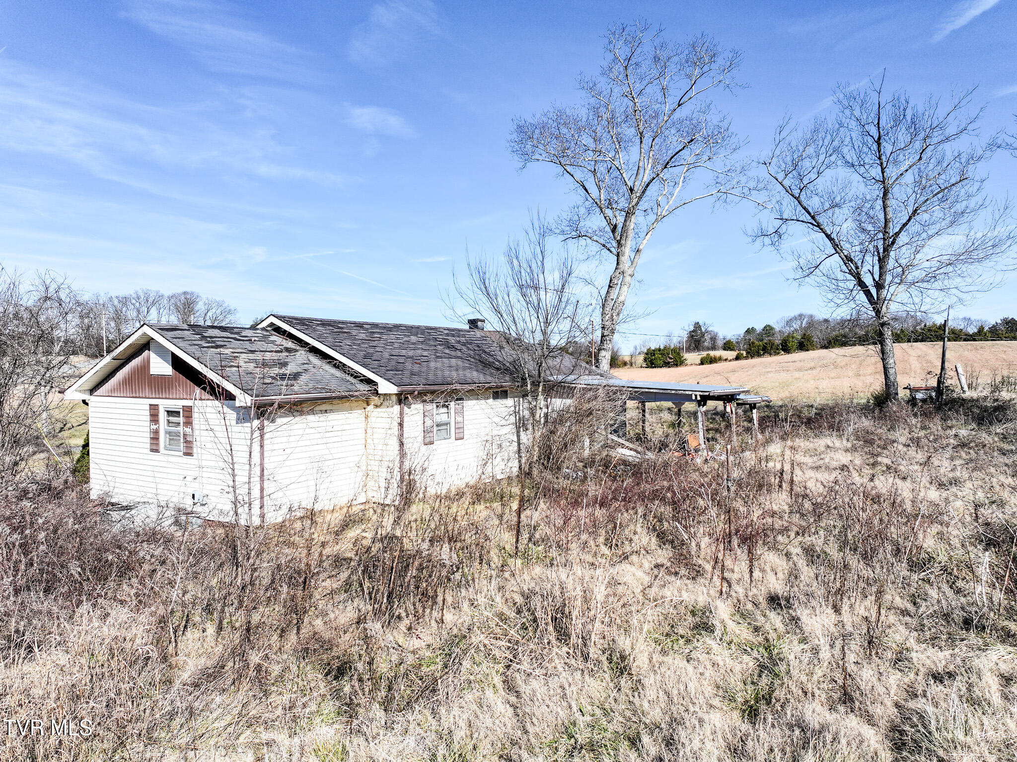 1255 Carpenters Chapel Road Mosheim, TN 37818 - Photo 23 of 38 DJI_20251218151709_0166_D