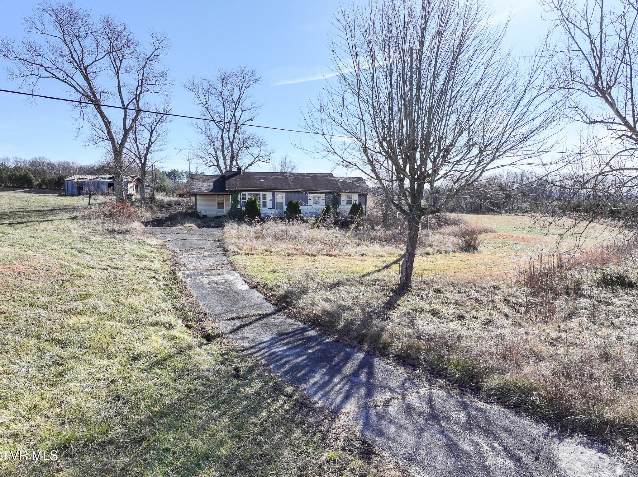 1255 Carpenters Chapel Road Mosheim, TN 37818 - Photo 24 of 38 DJI_20251218151749_0169_D