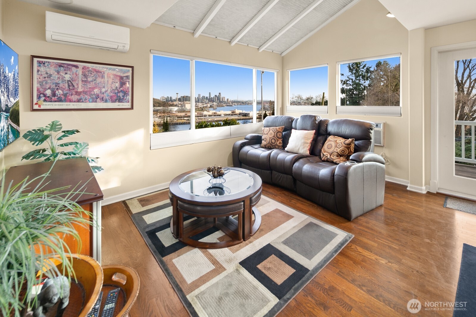 1500 Magnolia Way West Seattle, WA 98199 - Photo 13 of 35