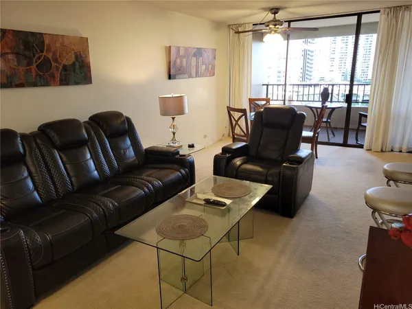 $2,900 | 1778 Ala Moana Boulevard, Unit 1317, Honolulu, HI 96815