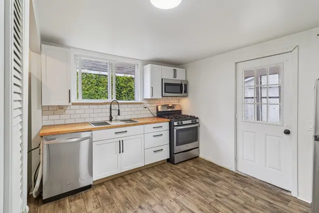 $189,000 | 515 Catalpa Drive, Round Lake, IL 60073