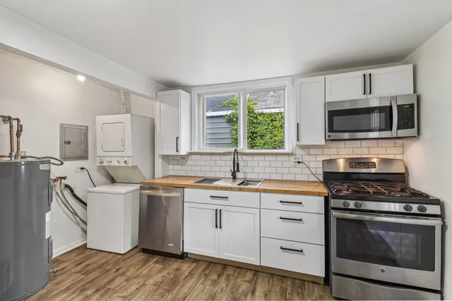 $189,000 | 515 Catalpa Drive, Round Lake, IL 60073