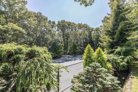 $3,395,000 | 31 Rolling Hill Court West, Sag Harbor, NY 11963