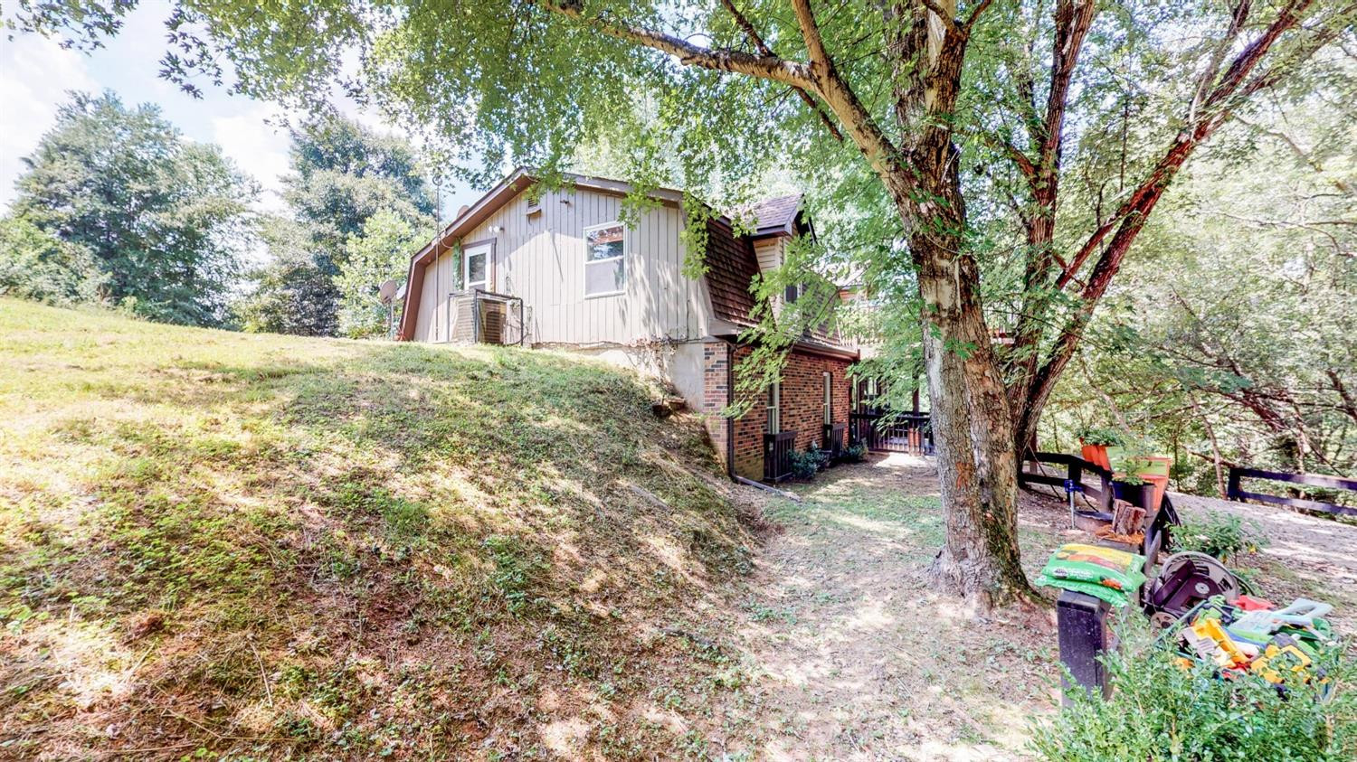325 Right Angle Road Winchester, KY 40391 - Photo 27 of 42 Listing Photo