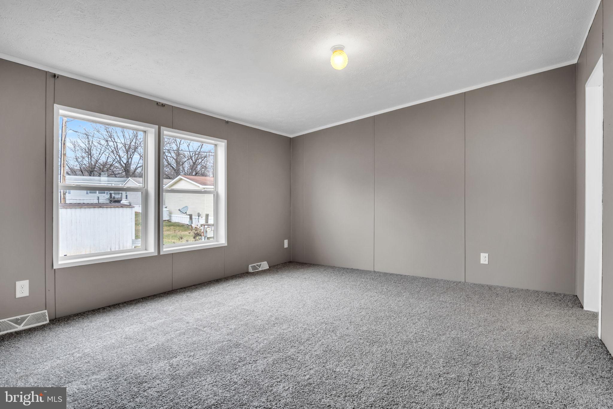4550 Bull Road Dover, PA 17315 - Photo 11 of 35
