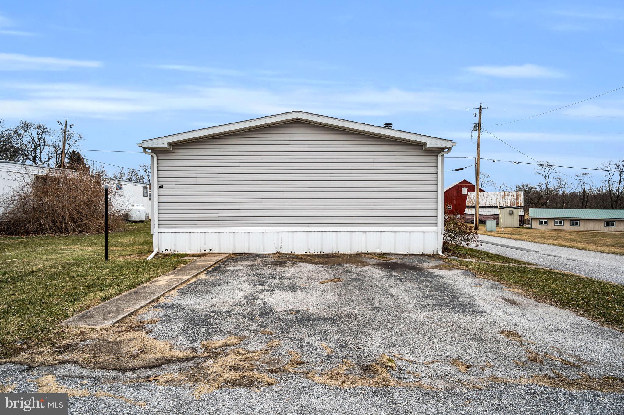 4550 Bull Road Dover, PA 17315 - Photo 3 of 35