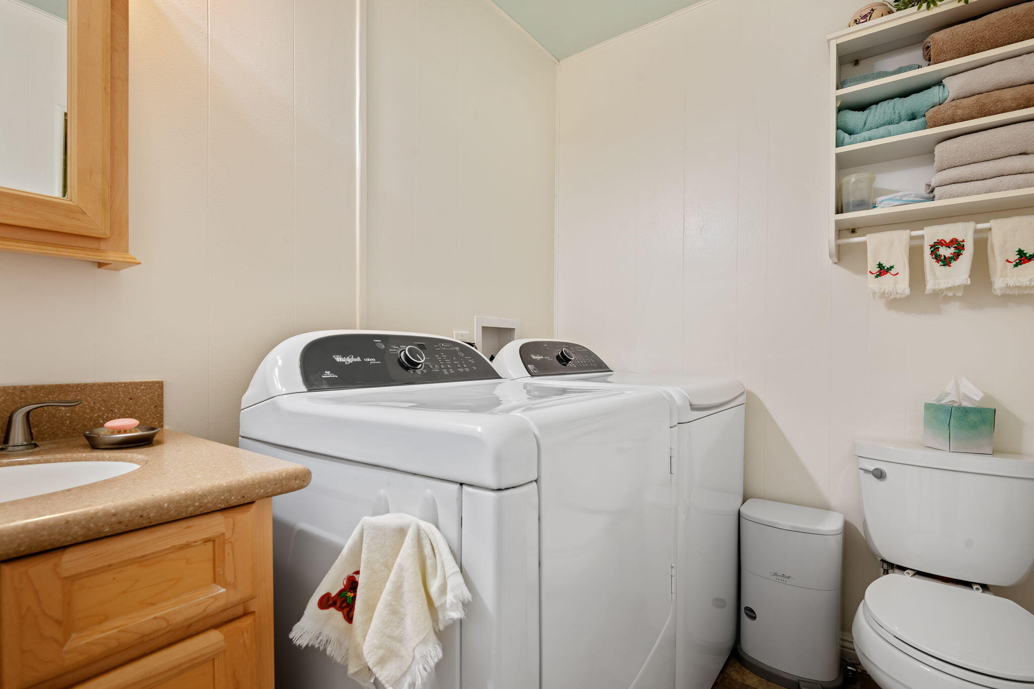 333 Old Mill Road, Unit 317 Santa Barbara, CA 93110 - Photo 15 of 22 15 - Laundry