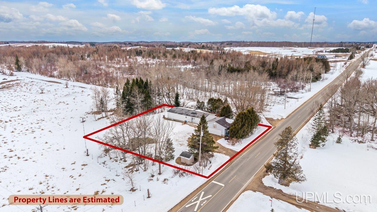 W4593 Number 34 Road Nadeau, MI 49863 - Photo 2 of 29