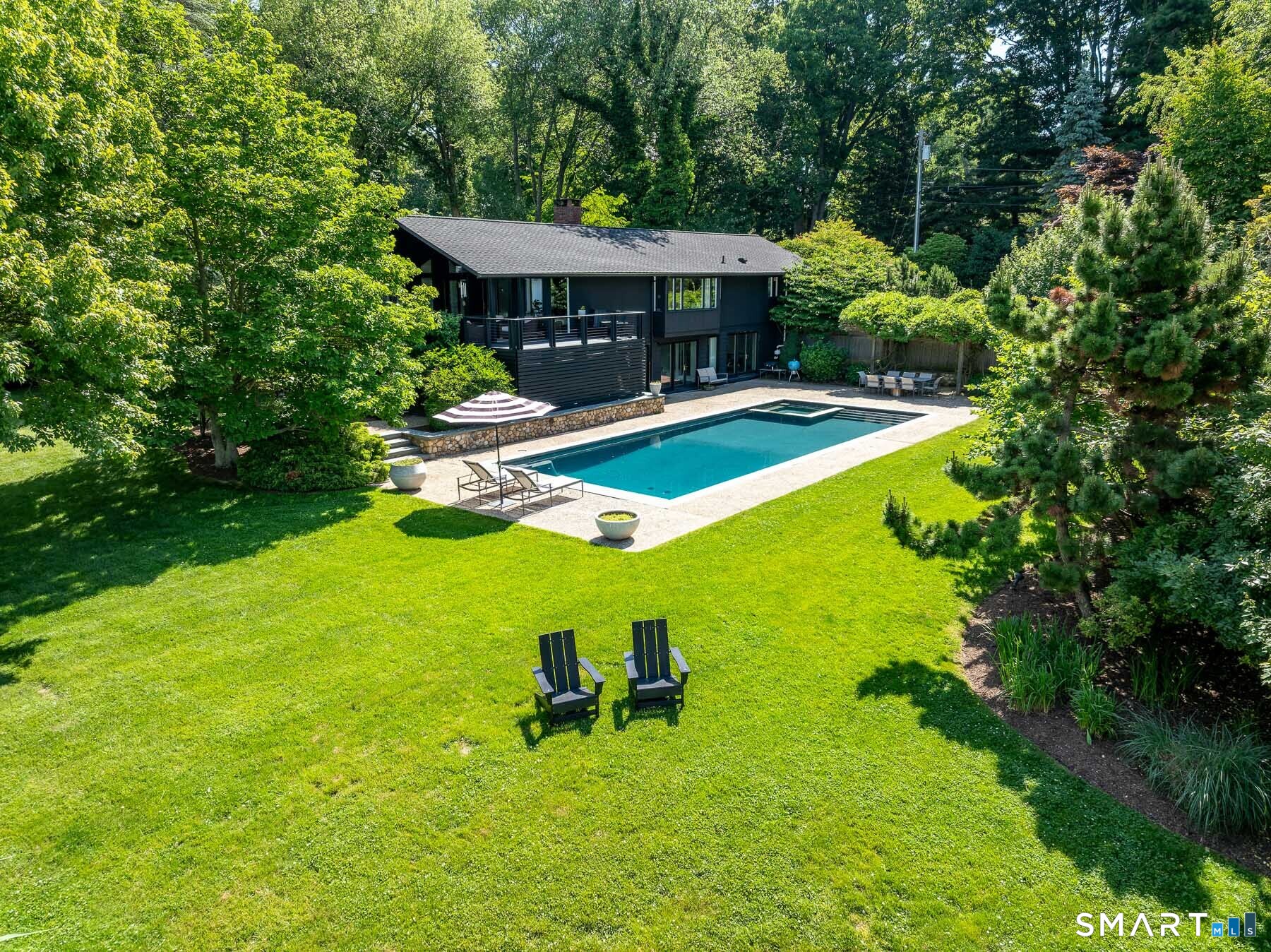 2 Point Road Norwalk, CT 06854 - Photo 34 of 40