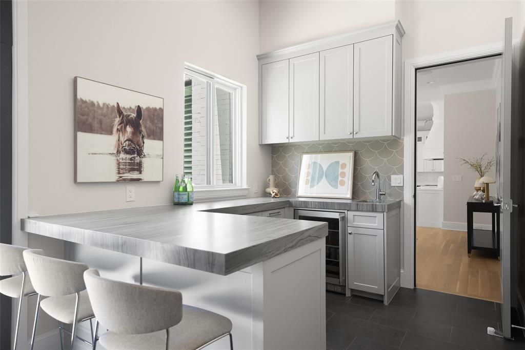 7110 Robin Road Dallas, TX 75209 - Photo 32 of 39 Gallery Image 32