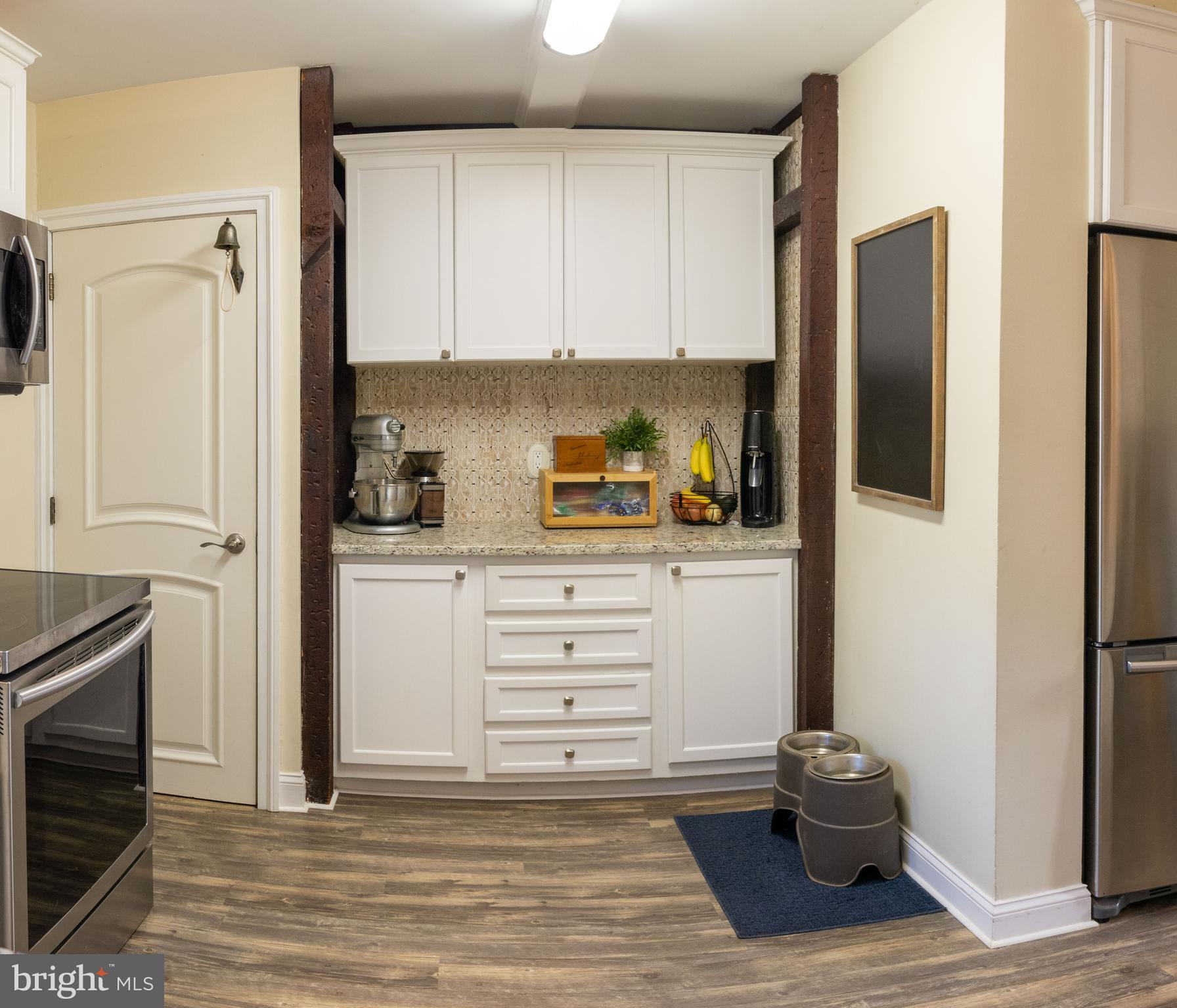 19201 Cardinal Heights Road Triangle, VA 22172 - Photo 47 of 66 Built in cabinet for extra counter space
