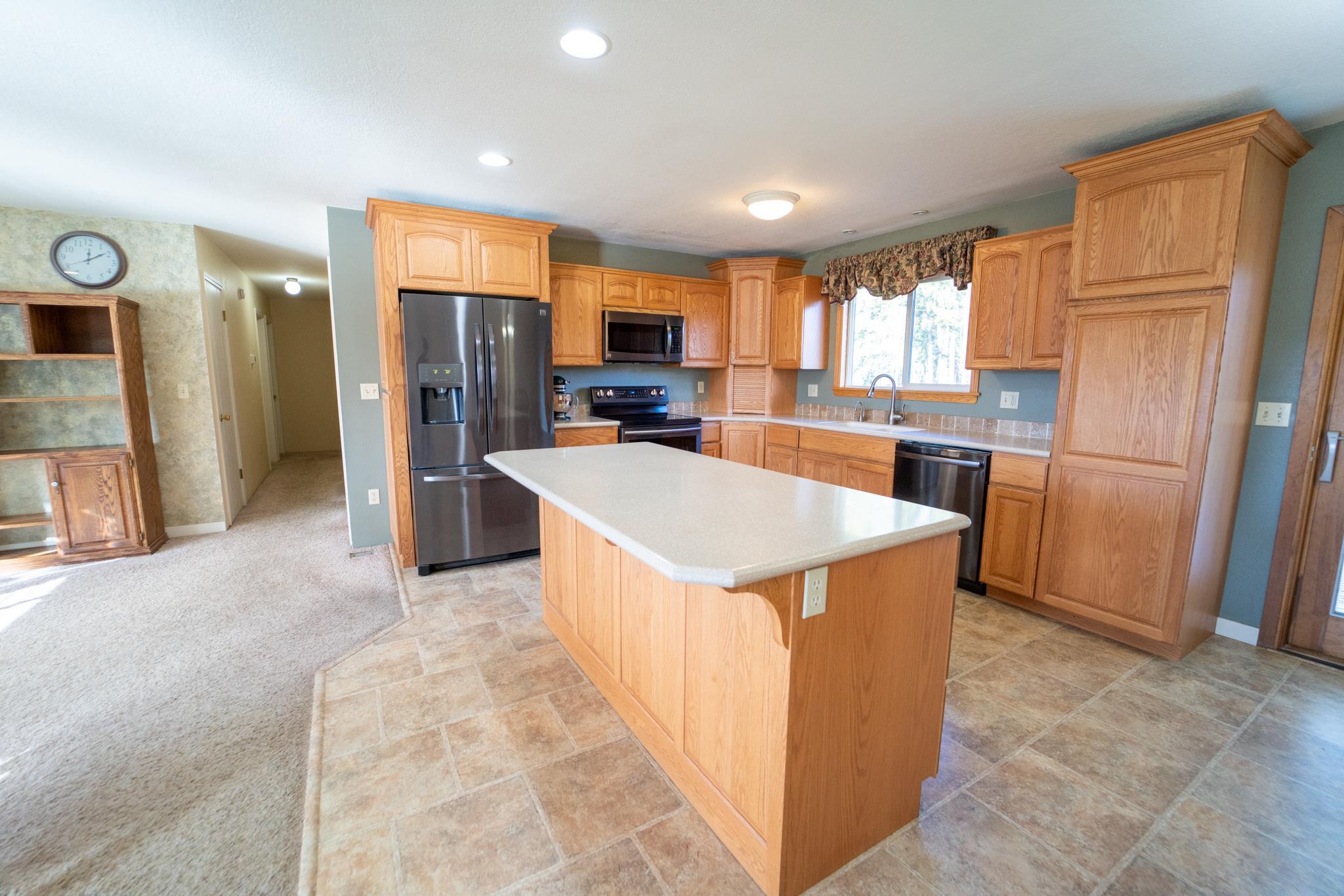 343 B Hotchkiss Road Colville, WA 99114 - Photo 6 of 44 Gallery Image 6
