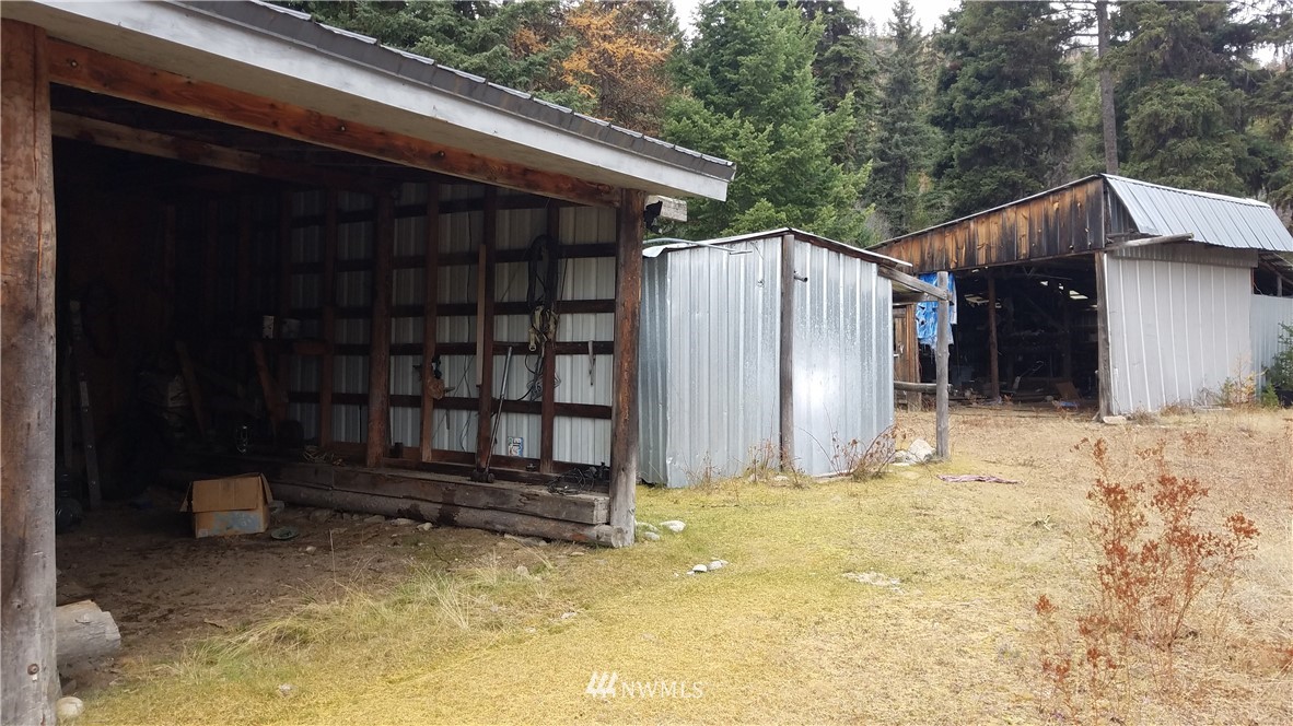 268 Turner Lake Road Tonasket, WA 98855 - Photo 6 of 17 Gallery Image 6